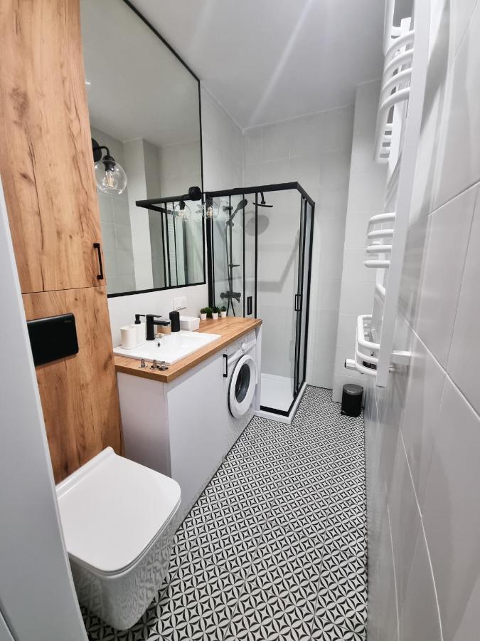 לודז' Apartamenty Tuwima מראה חיצוני תמונה