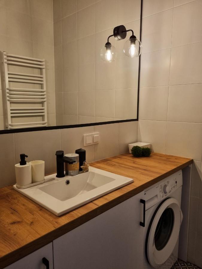 לודז' Apartamenty Tuwima מראה חיצוני תמונה